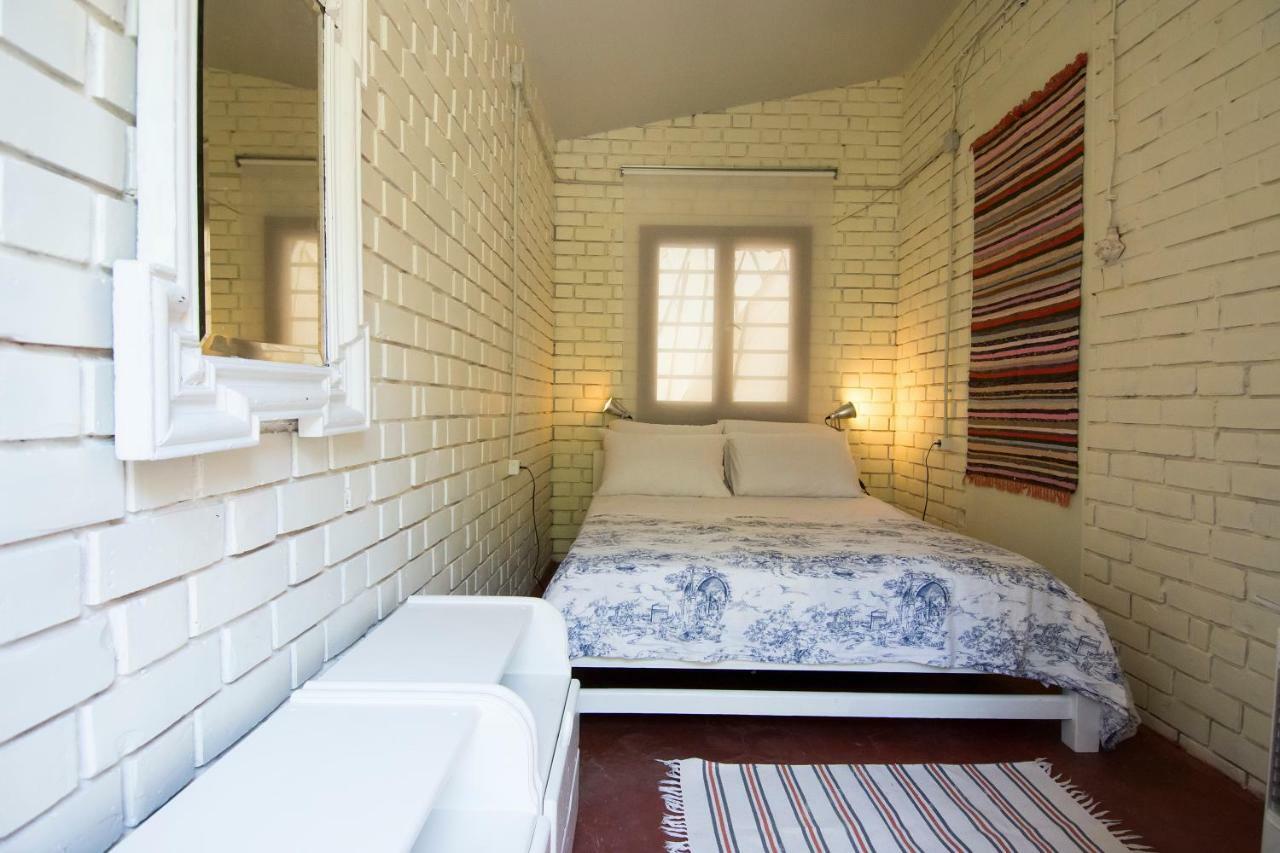 The Boucamviglia Beach House Saronida Kültér fotó